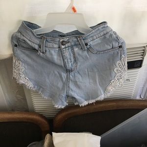 Shorts price negotiable